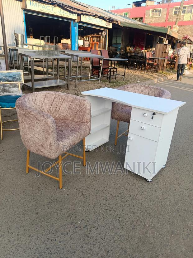 Manicure Set, With Baige Seats and White Table - main view