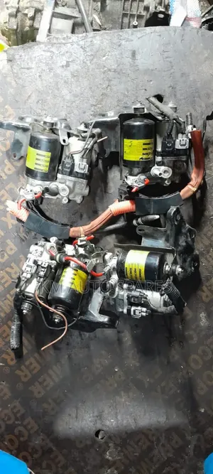 Toyota 1nz Hybrid Brake Booster Actuator Pump/Motor, Accumulator.