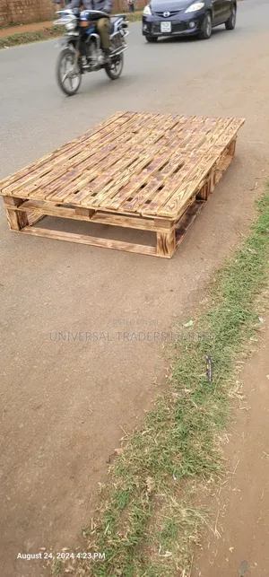 Pallet Bed - Blazed and 4 by 6 in Size