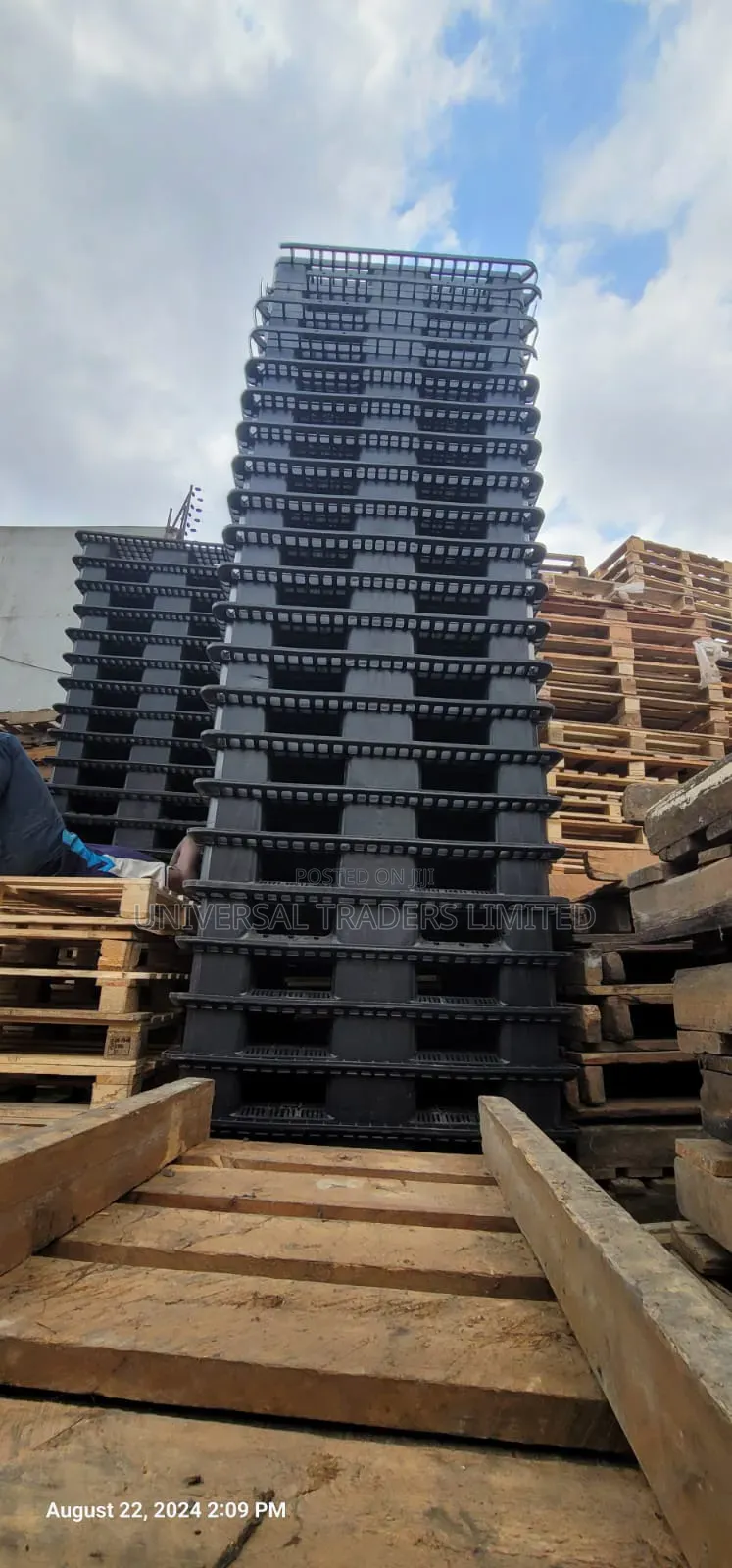 Plastic Pallets - Heavy Duty Plastic Pallets