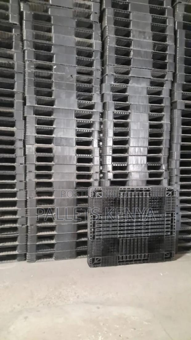 Plastic Pallets - 1300x1100x150cms in Size