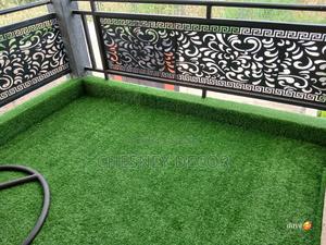 Artificial Grass Carpet Suitable for Balconies - thumbnail 2