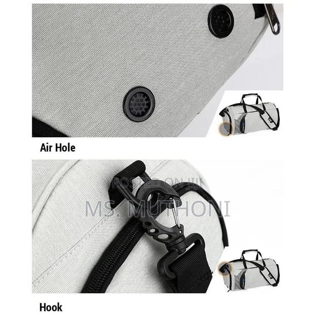 Large Duffle Bag With a Shoe Compartment - thumbnail 4