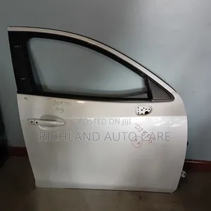 Mazda Demio 2015