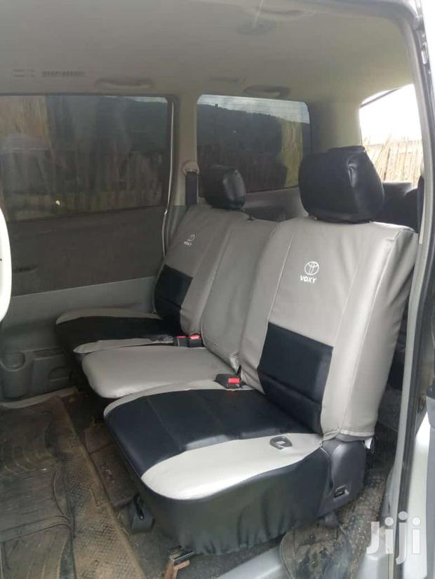 Voxy Seat Covers - thumbnail 2