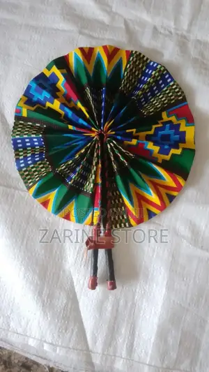 Handheld Cooling Fan Is Portable and Easy to Hold With Hand