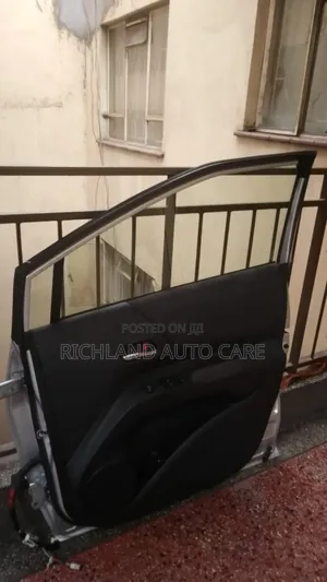 Sienta Ncp175