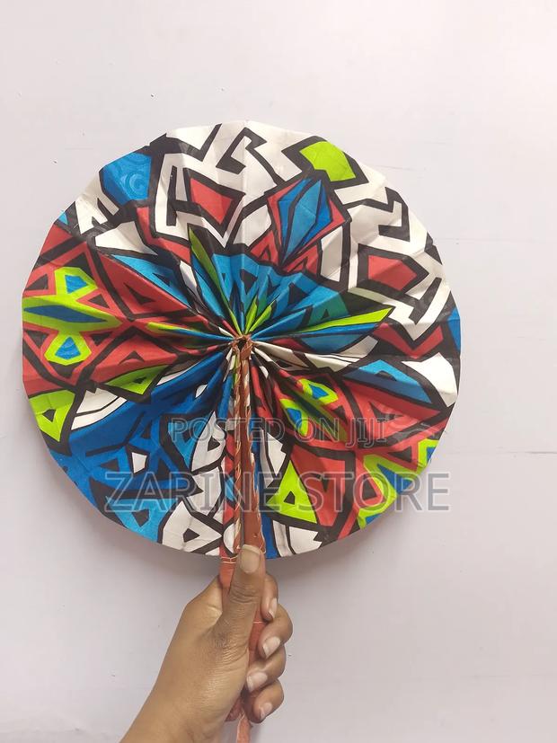 Foldable Handheld Fan for Cooling Breeze - main view