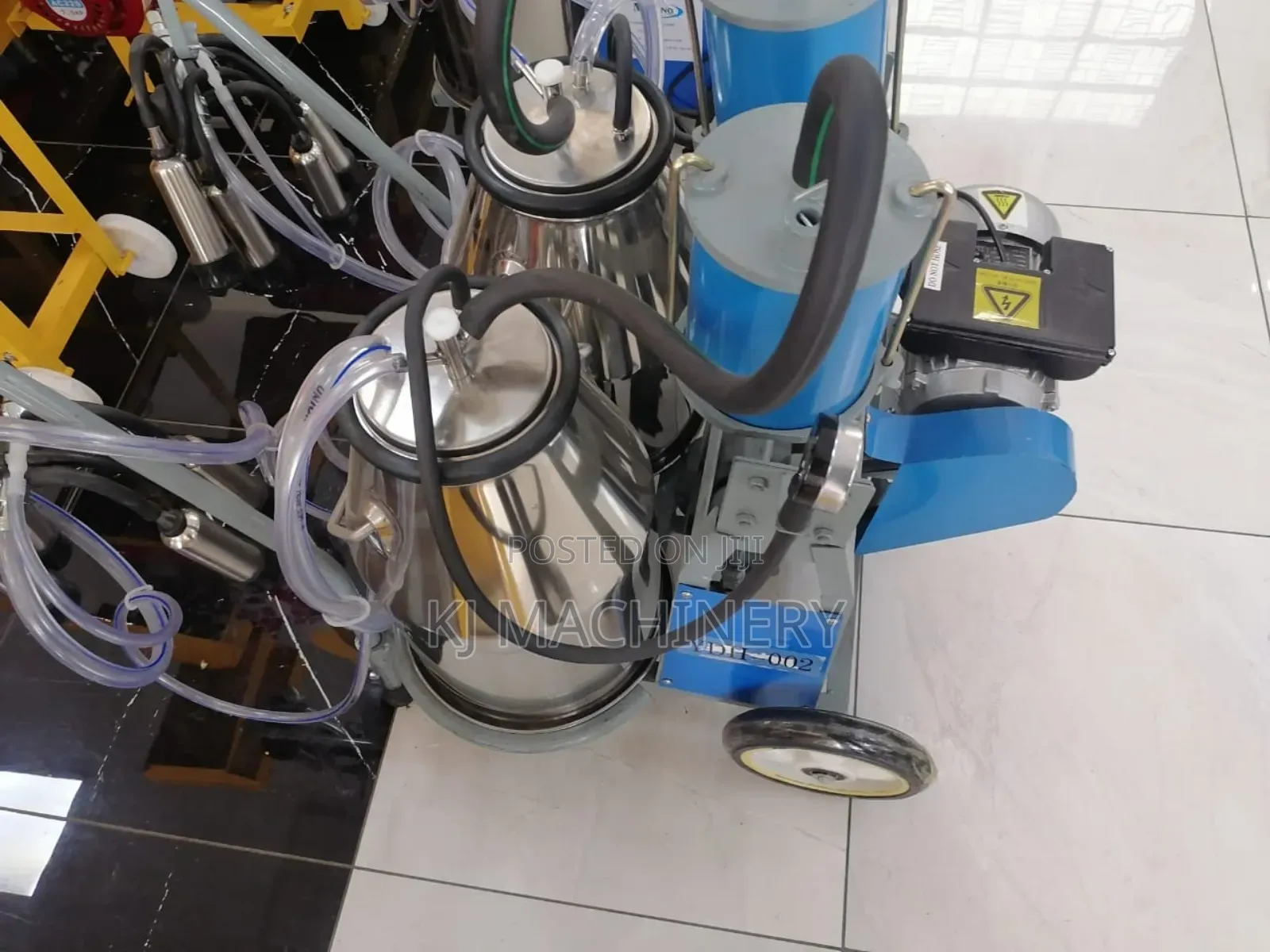 Double Bucket Milking Machine Aico Japan Brand