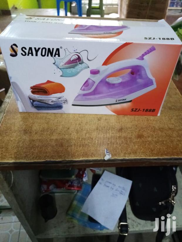 Sayonna Steam Iron Box