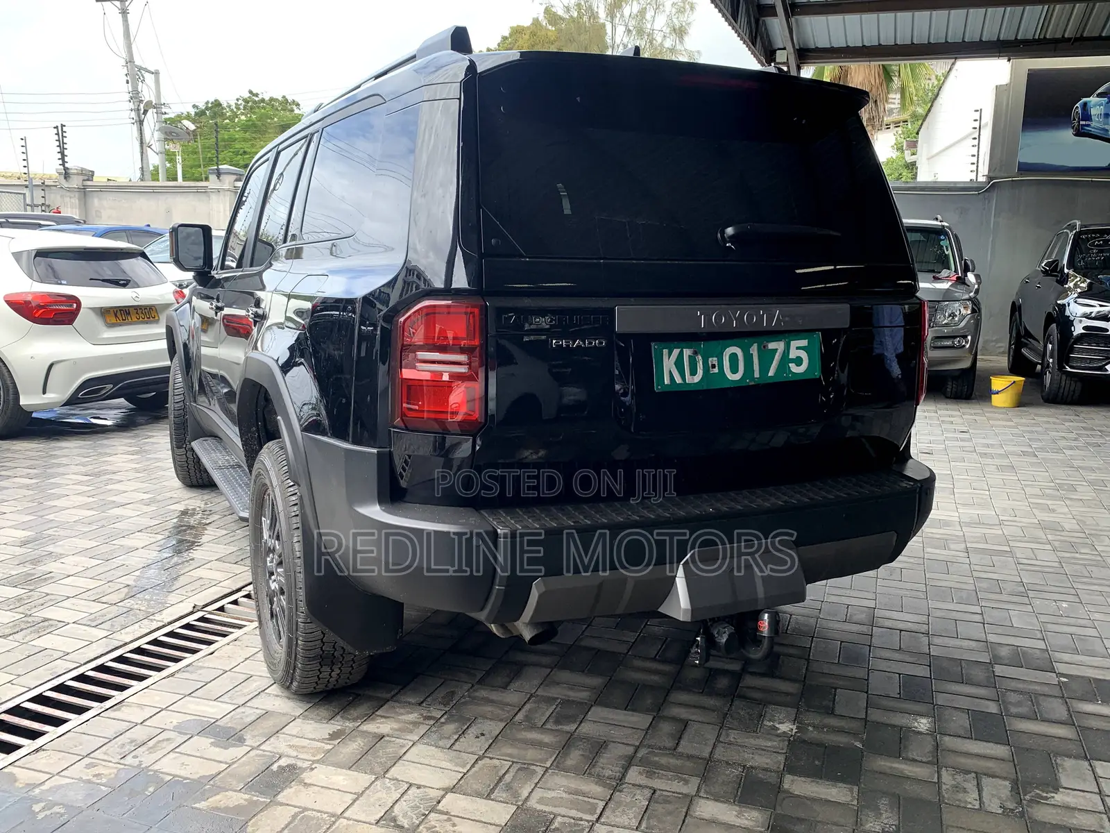 Toyota Land Cruiser 2024 Black