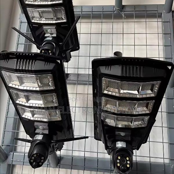 2in1 Ai 4g PTZ Solar CCTV Camera With Solar Streetlight