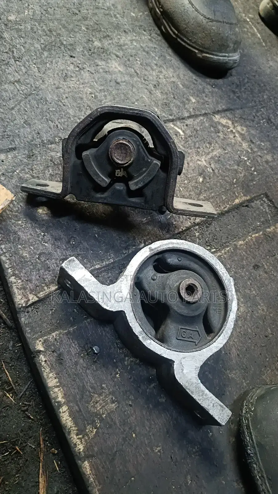 Nissan Sunny Gear Mounting