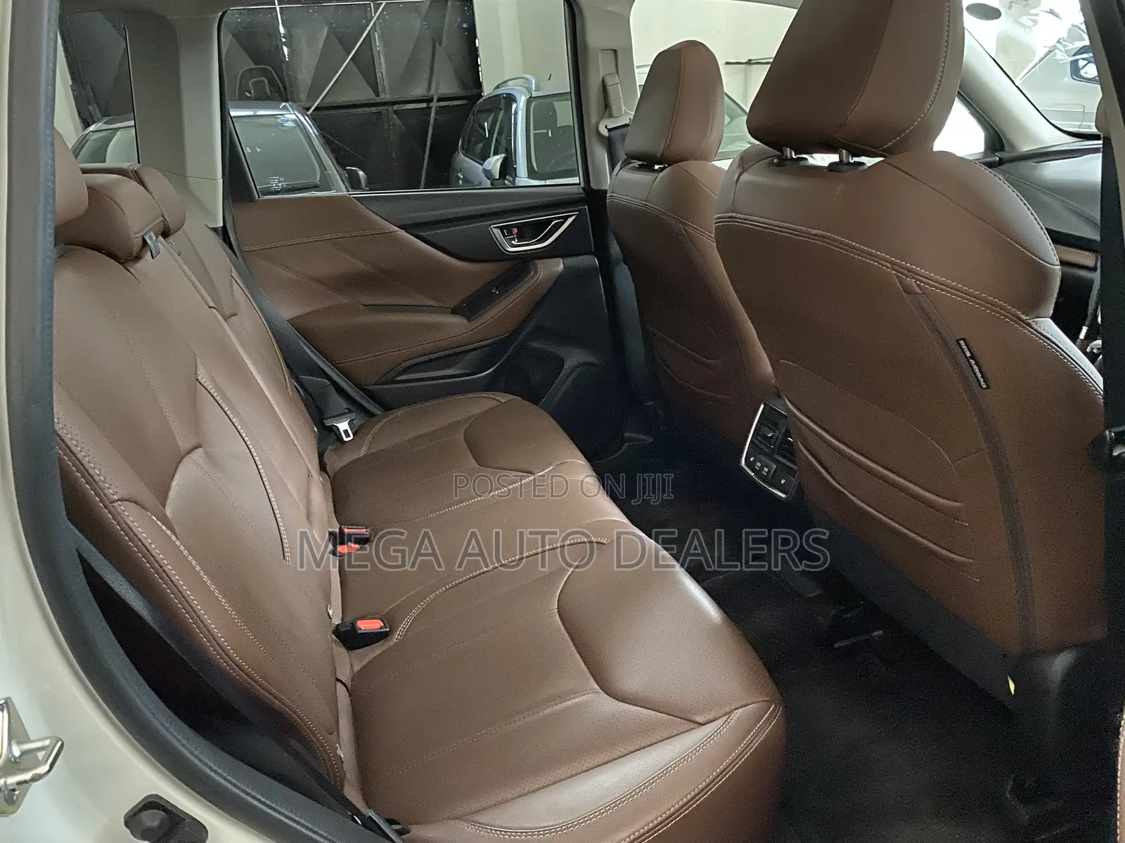 Subaru Forester 2018 White