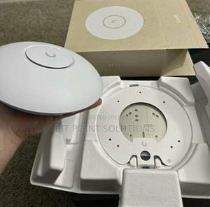 Ubiquiti Unifi Wifi 7 Access Point Pro (U7-Pro) - thumbnail 2
