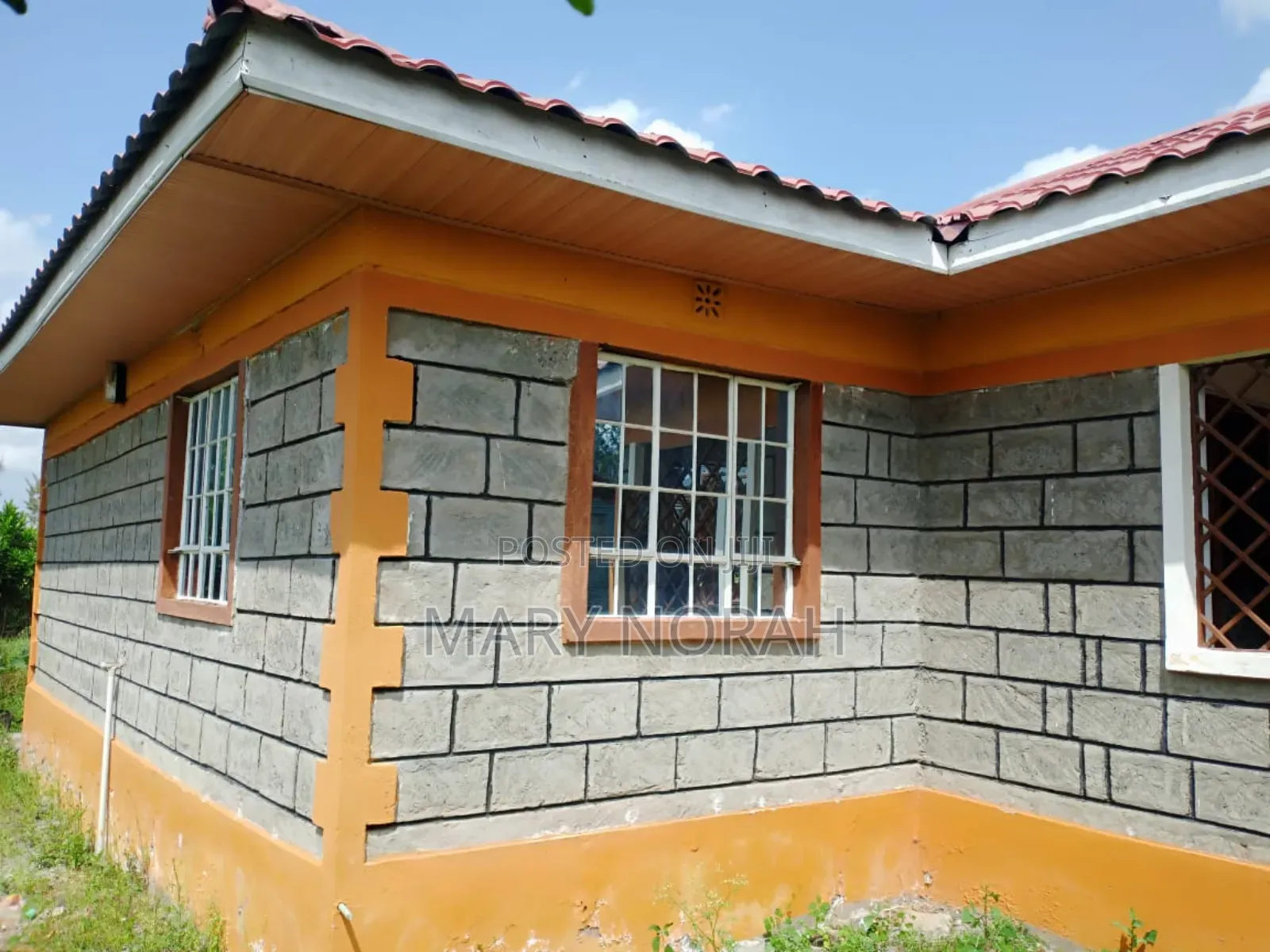 3bdrm Bungalow in Joska for sale