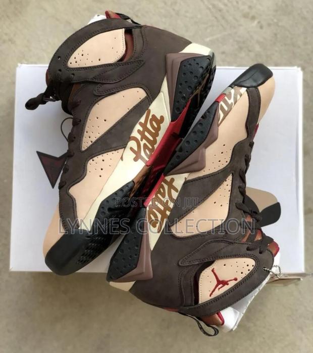 Air Jordan 1 Retro - thumbnail 5