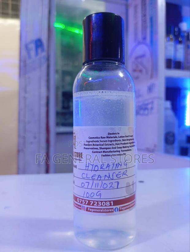 Hydrating Cleansers - thumbnail 4