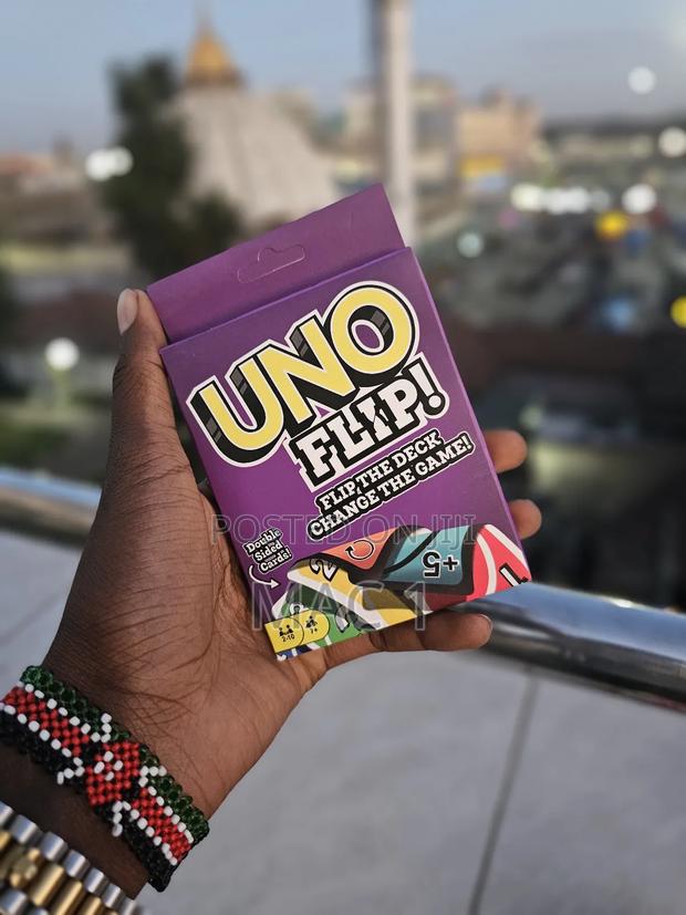 Uno Flip Card Game - main view