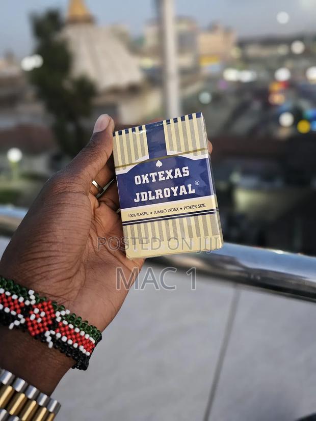 Plastic Long Lasting Poker Cards - thumbnail 4