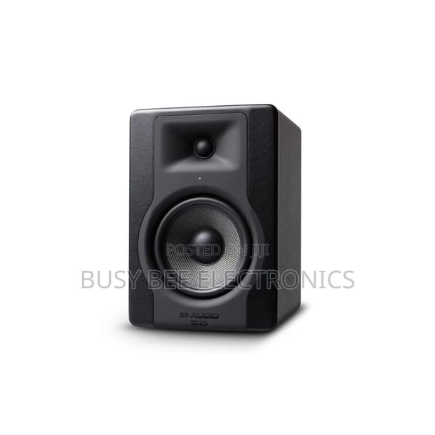 M-Audio BX5 D3 5" Powered Studio Reference Monitor - thumbnail 3