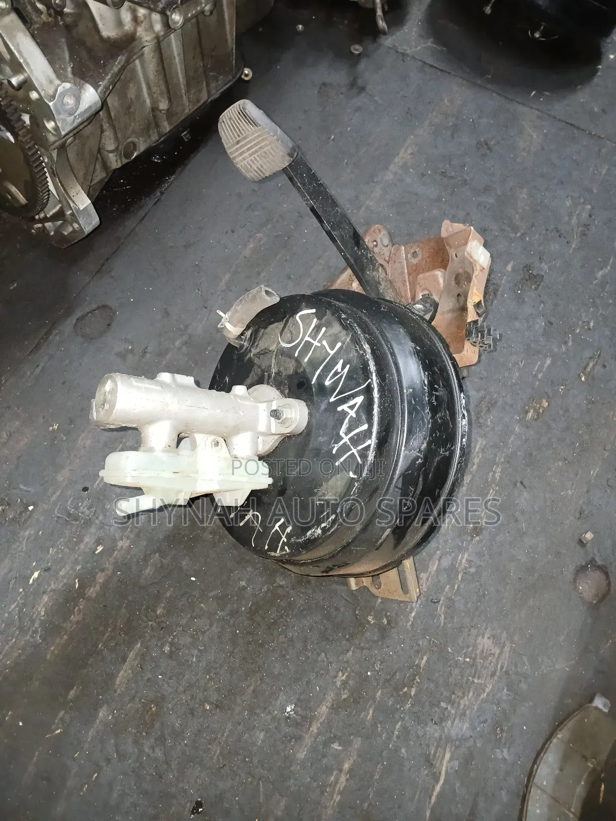 Brake Master Cylinder Booster Complete Nissan Caravan ZD30