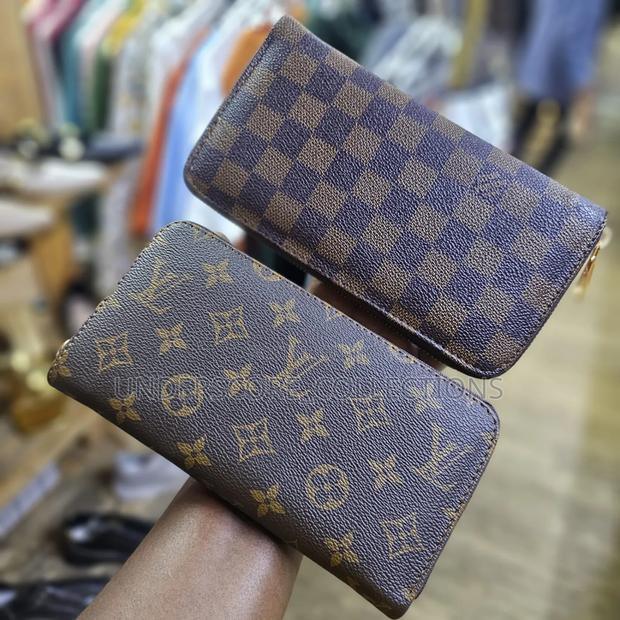 Executive Ladies Brand Wallets - thumbnail 3