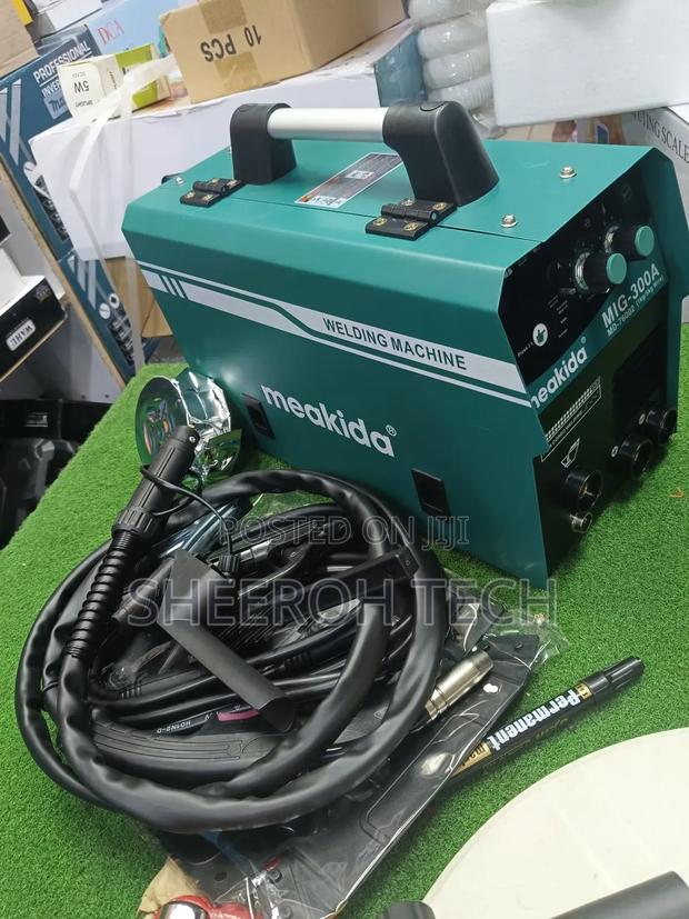 300a Mig Welding Machine - main view