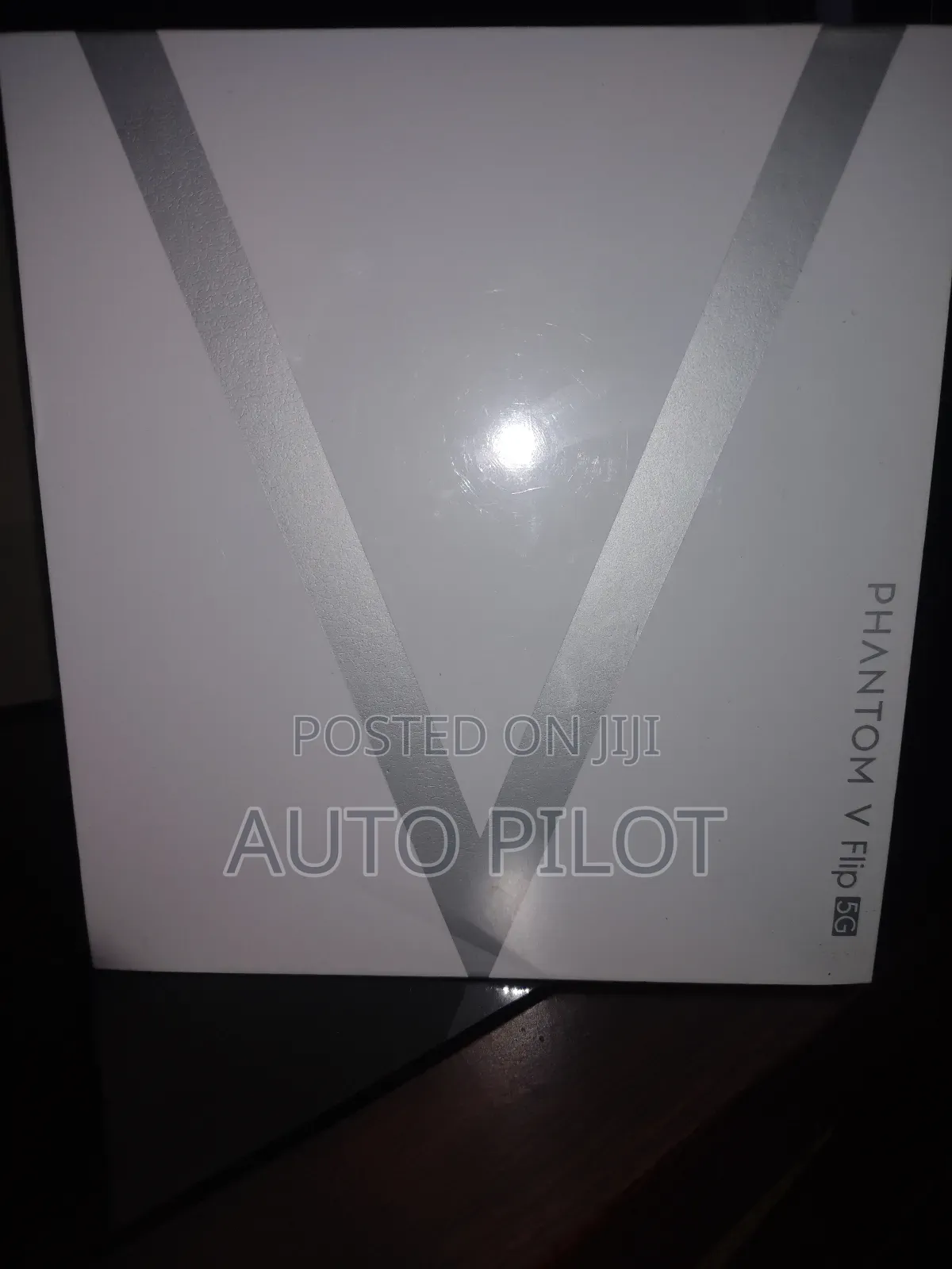 New Tecno Phantom V Flip 5G 256 GB Black