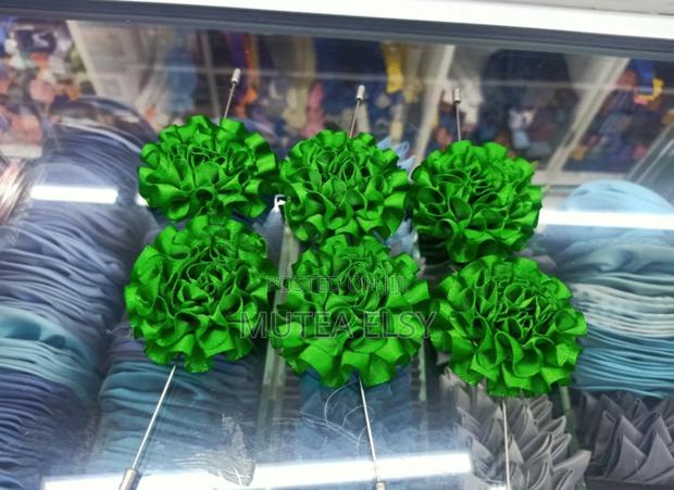 Kelly Green Lapel Pins - thumbnail 3