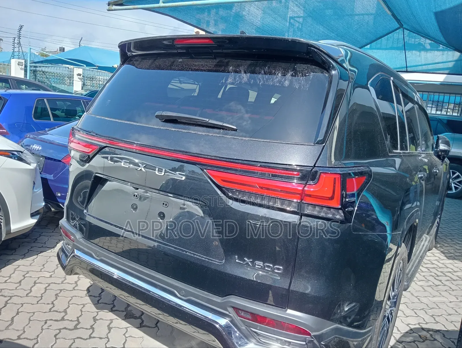 Lexus LX 2022 Black