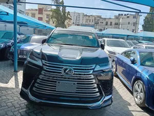 Lexus LX 2022 Black