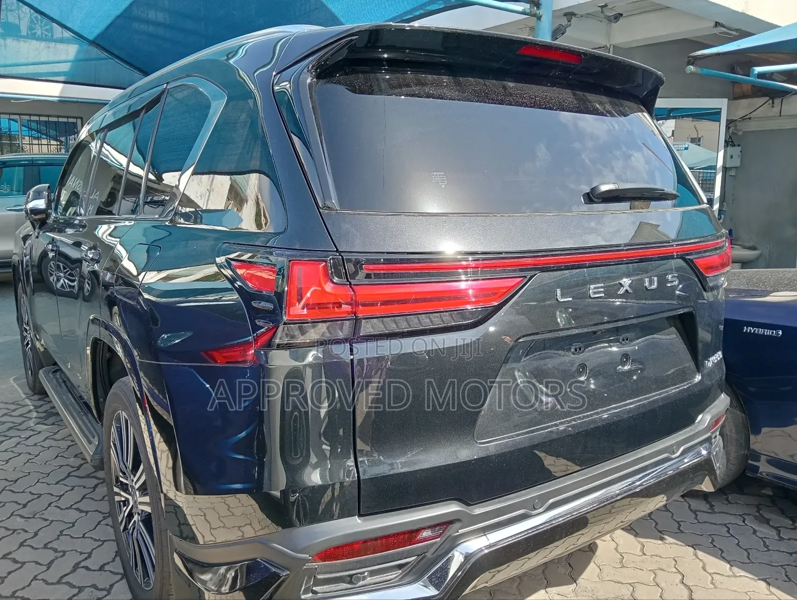 Lexus LX 2022 Black