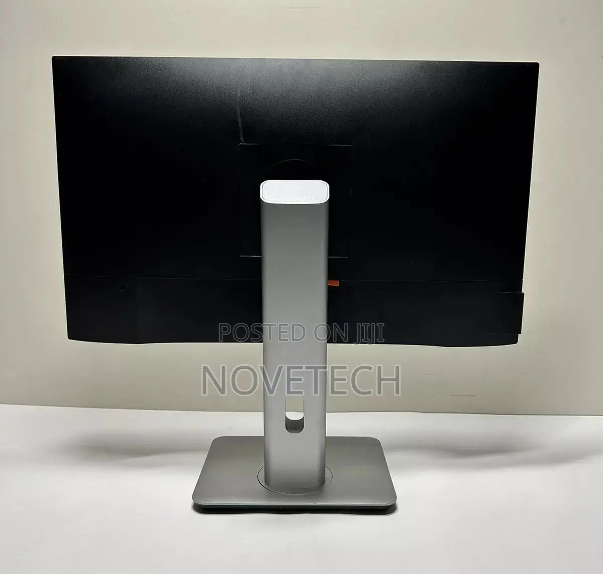 Dell P2419HC 24" Widescreen HDMI Monitor 1920 X 1080
