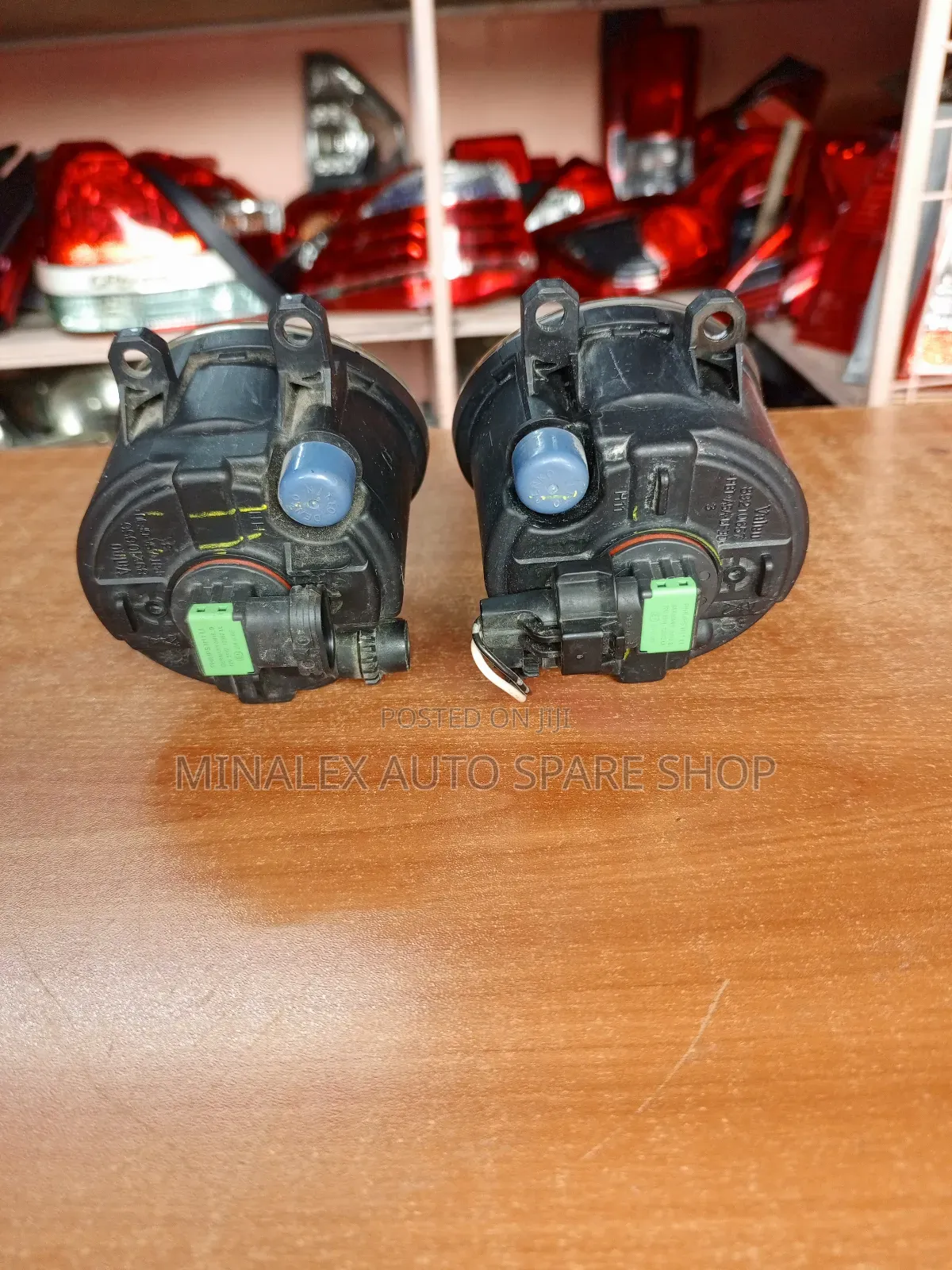 Axio 165 Ex-Japan Foglights Complete With Bulbs