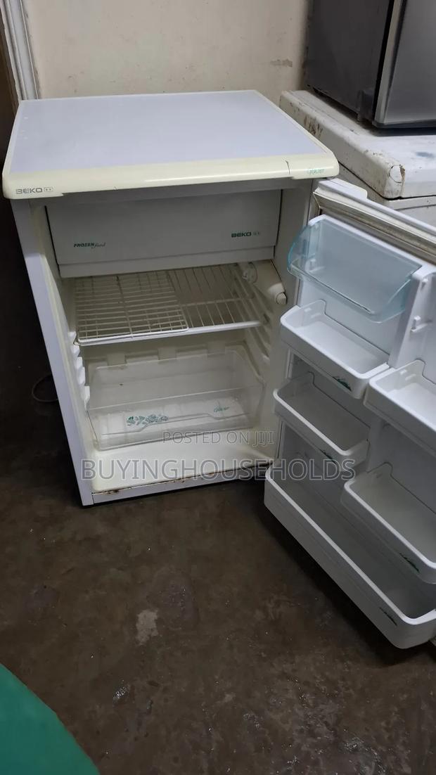Beko 100L Fridge Ex Uk Model - thumbnail 3