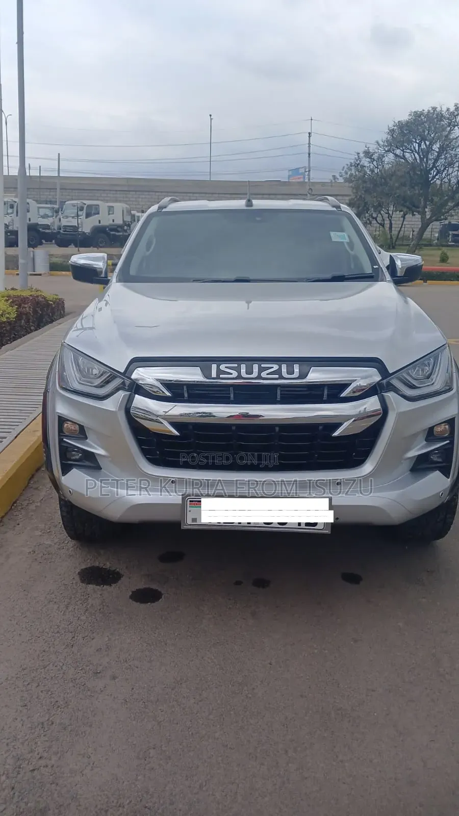 Isuzu D-MAX 2023 Silver