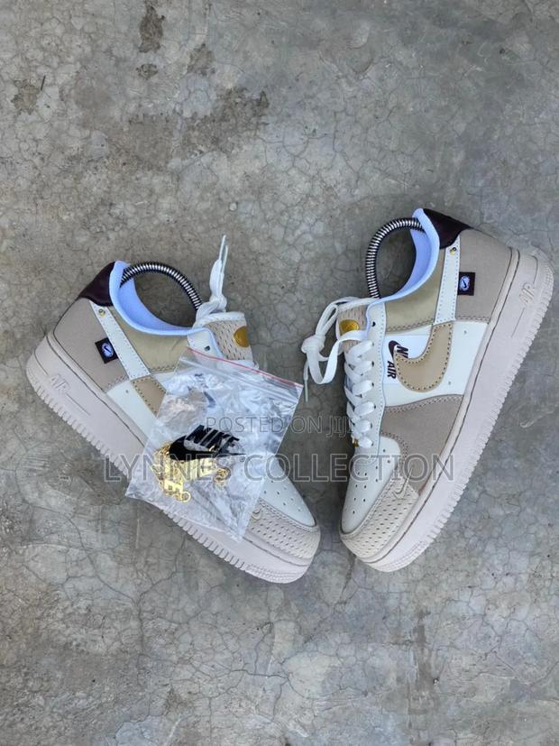 Airforce 1 'Tanbling' - main view