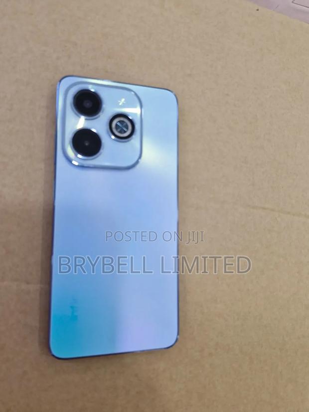 Infinix Hot 40i 256 GB Blue - thumbnail 4