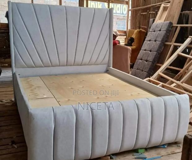 Chester Beds Available All Sizes - thumbnail 2