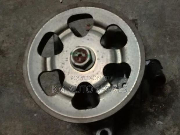 Honda R18a Power Steering Pump for Stream, Civic.