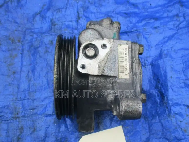 Honda R20a Power Steering Pump for Crv, Stream, Civic.