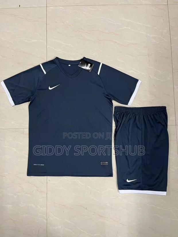 Soccer Uniforms - thumbnail 4