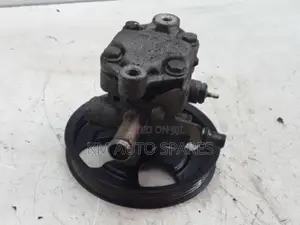 Mitsubishi 4g93 Power Steering Pump for Pajero Io, Galant.