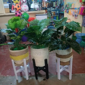 Stand,Basket and Plant Artificial in Stock Variety