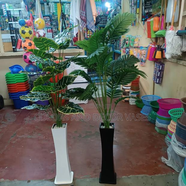 Plant And Wooden Vase 1.5m Long