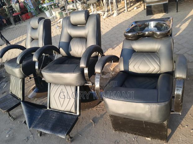 Barber Chairs - thumbnail 3