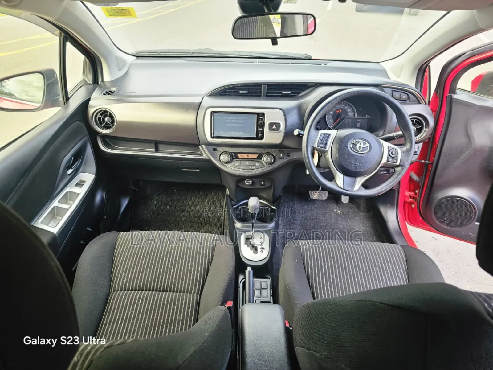 Toyota Vitz 1.3 FWD 5dr 2017 Red