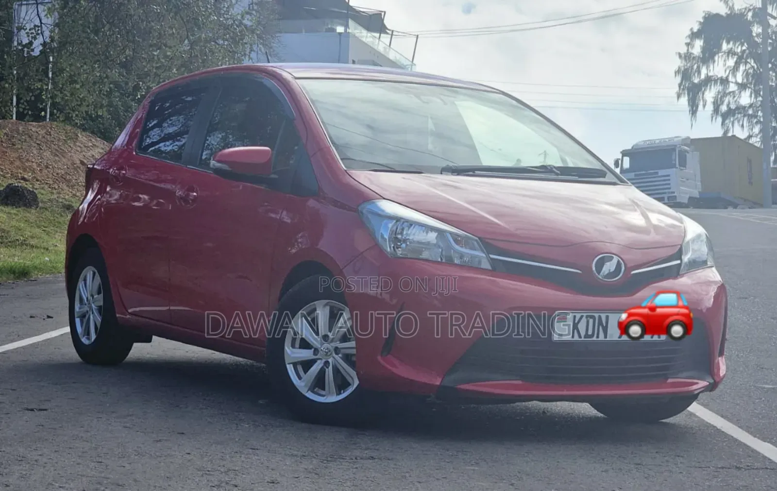 Toyota Vitz 1.3 FWD 5dr 2017 Red