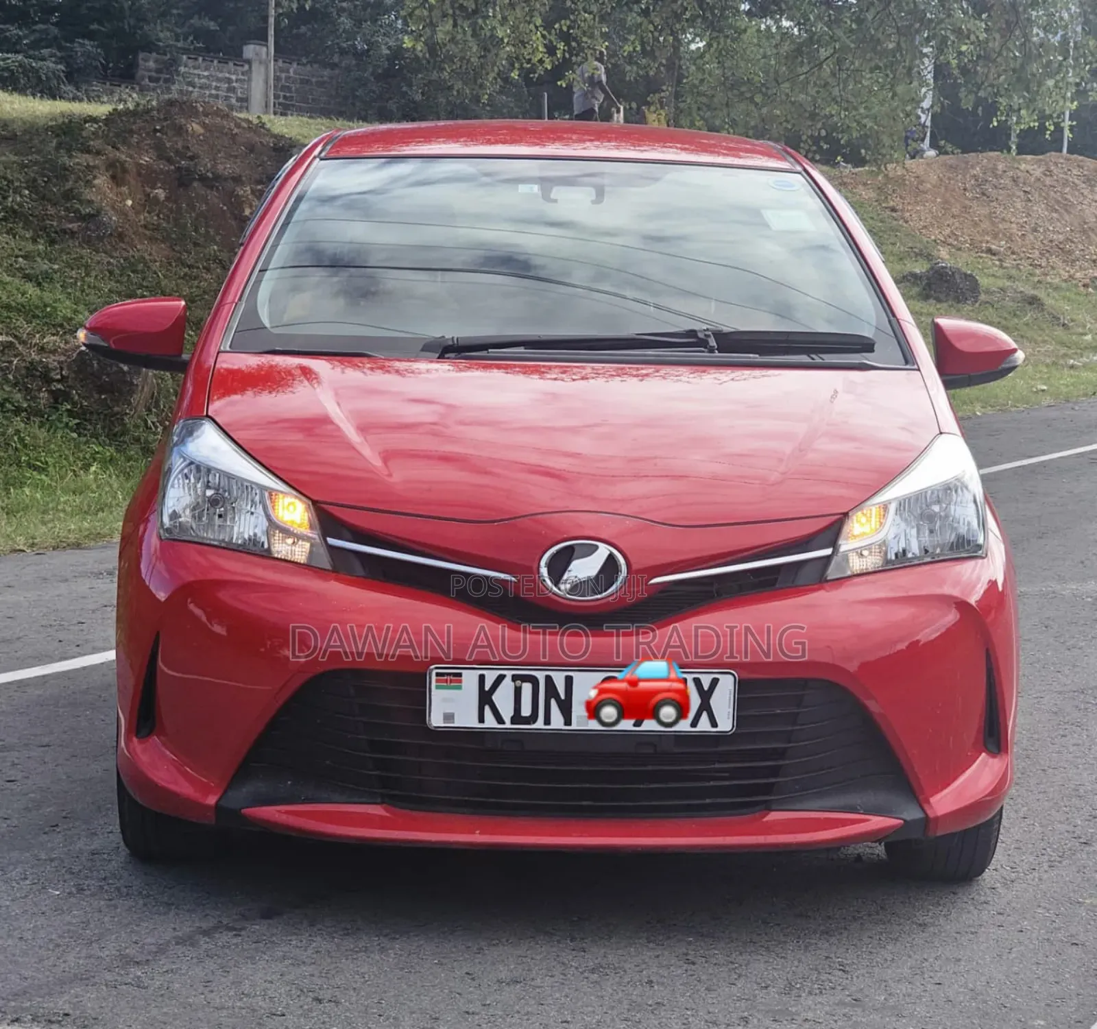 Toyota Vitz 1.3 FWD 5dr 2017 Red